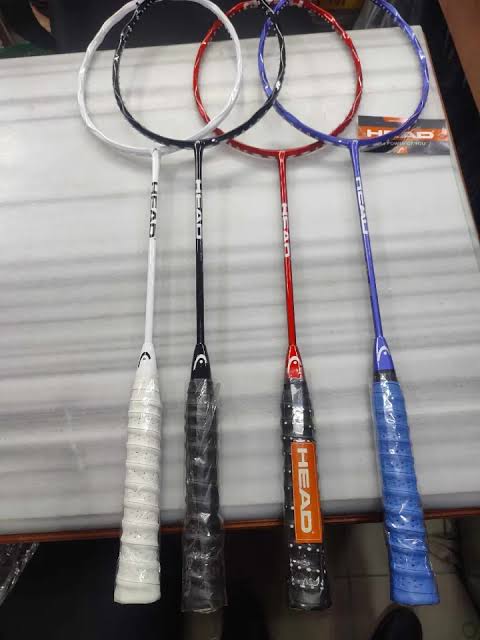 Badminton